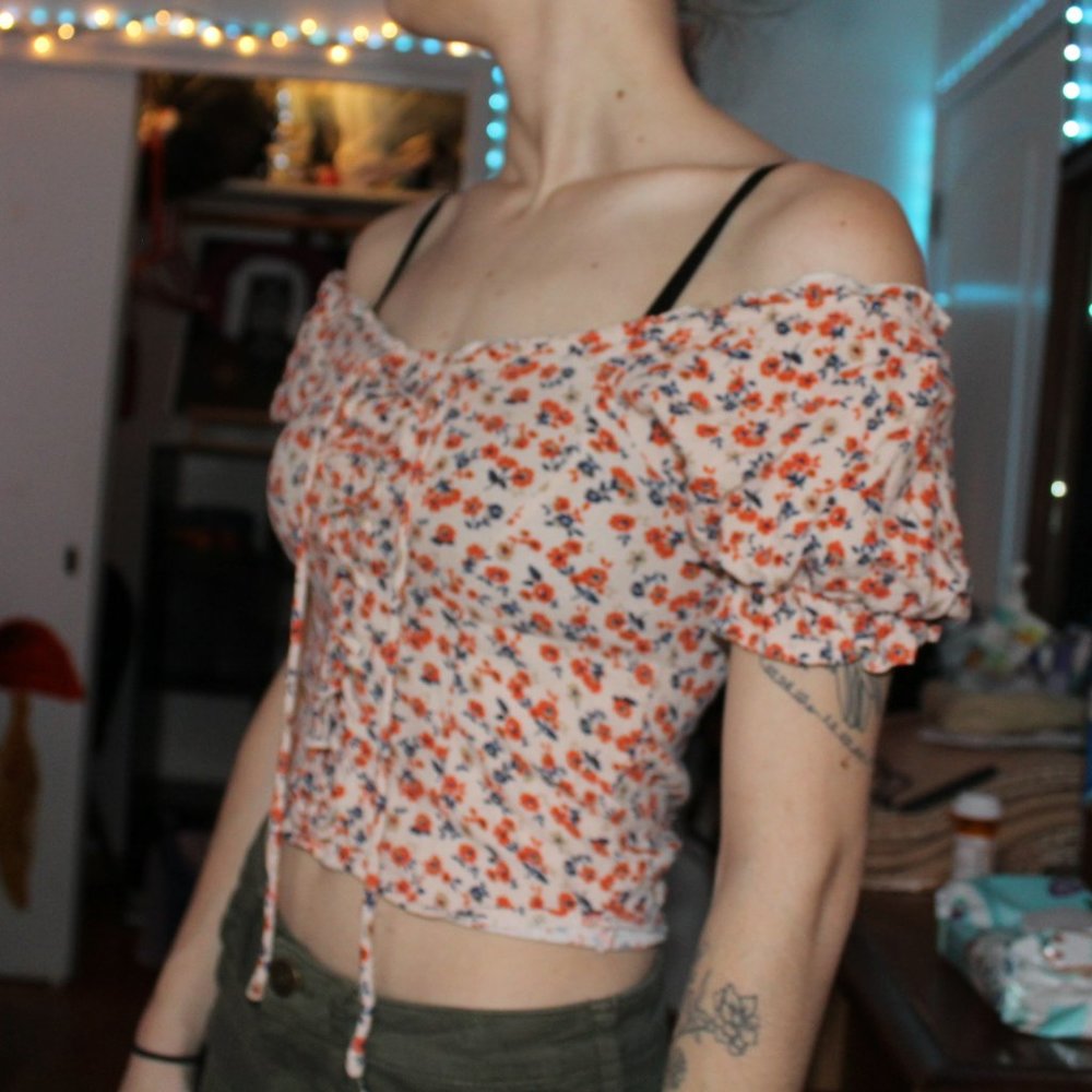 Small off the Shoulder Blouse